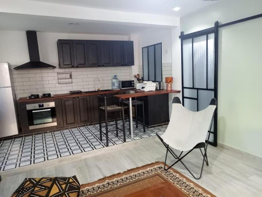 Meuble Fann Hock Apartamento Dakar